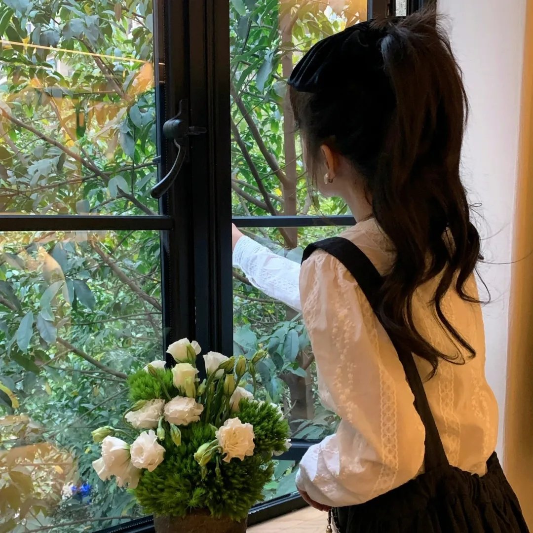居者冇其屋粤语 海报